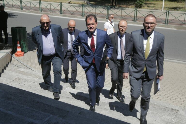 Propozimi i Opozitës së Bashkuar, Bylykbashi: Koalicionet të ruhen siç janë sot, listat 100% të hapura