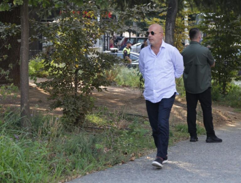Rama zëvendëson Vangjush Dakon në Durrës