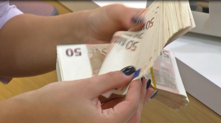 Rritet informaliteti, 324 miliardë lekë qarkulluan cash në Shqipëri