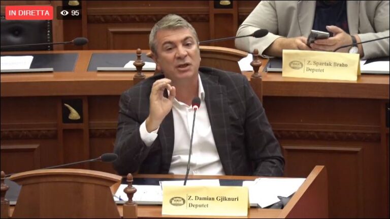 PS bllokon reformën. Gjiknuri: Diskutojmë për çdo gjë, por nuk heqim dorë nga ndalimi i koalicioneve
