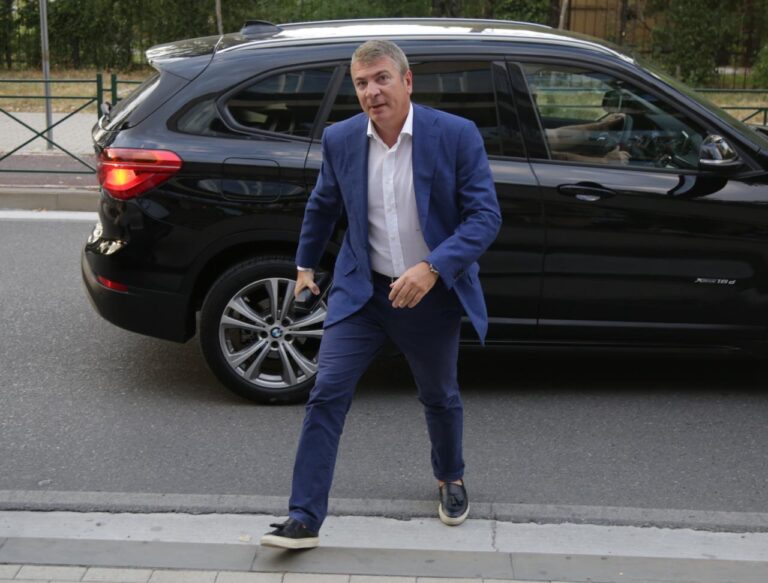Ndryshimet kushtetuese, përfundon mbledhja e Këshillit Politik