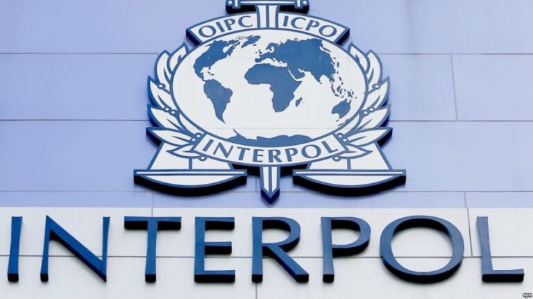Të akuzuar për drogë dhe për tentativë vrasje, INTERPOL ekstradon nga Italia dy të kërkuarit