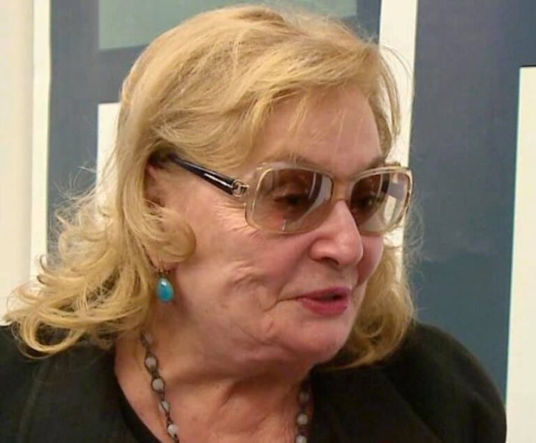 Rama uron për ditëlindje Helena Kadarenë: Një burrë peshohet nga gruaja dhe biblioteka