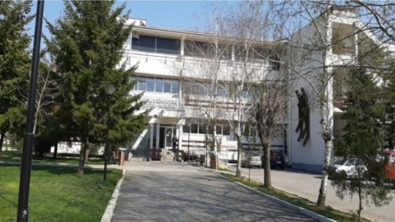 COVID-19 në Kosovë/ Regjistrohen viktima dhe 47 raste të reja