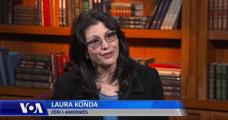 Laura Konda: Ju rrëfej tim atë, Drago Siliqin, i guximshmi që punësonte të anatemuarit e komunizmit