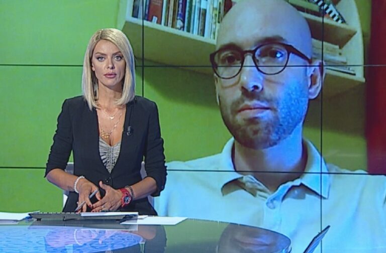 Llanaj: Nuk ka rënë infektueshmëria e Covid-19, po infektohen të rinjtë, vjeshta do të rrisë rastet
