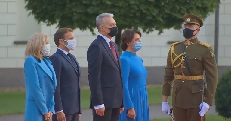 Macron: Jemi në krah për zgjidhjen e krizës bjelloruse
