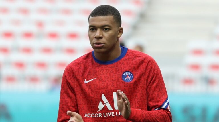 Kylian Mbappe mund të largohet vetëm me 100 mln euro