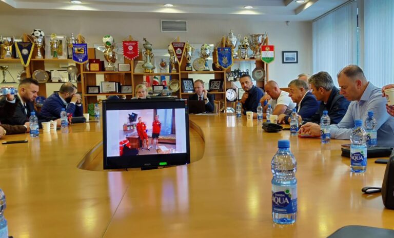 Mbledhje urgjente e presidentëve në Minsk, Superiorja drejt shtyrjes!