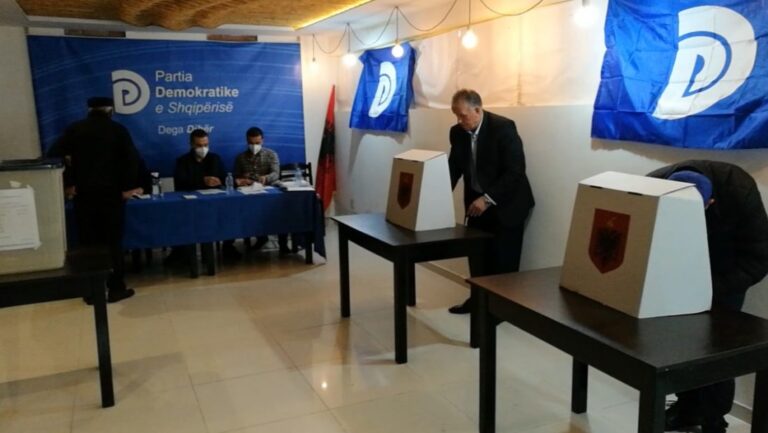 Votimi në PD, zbulohen kandidatët që kalojnë në fazën tjetër në Dibër, Mat e Bulqizë