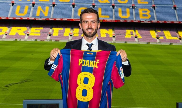 Pjanic: Diçka unike të ndash dhomat e zhveshjes me një alien!