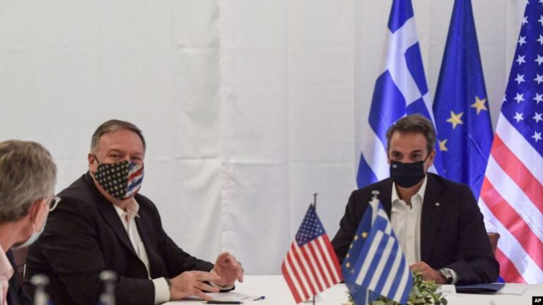 “Turqia dhe Greqia të fillojnë sa më shpejt bisedimet”! Pompeo jep mesazhin e prerë pas takimit me Mitsotakis