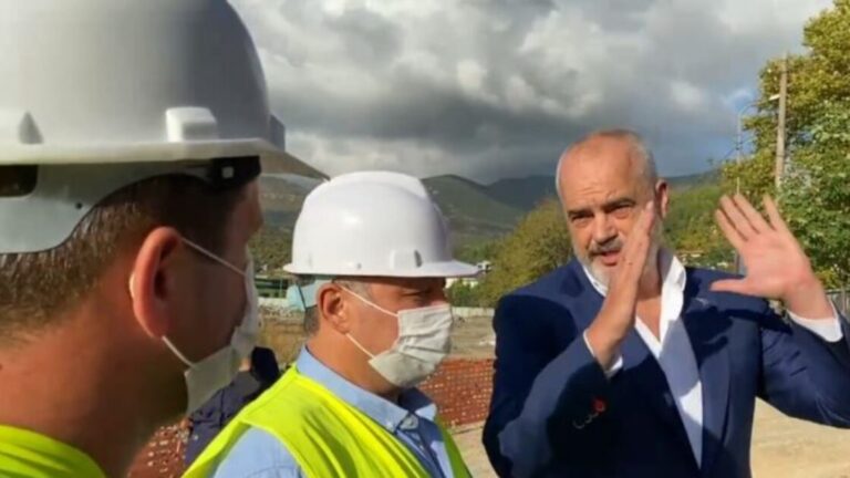 Rama në lagjen e re të Rindërtimit në Laç: U takova me Erdoganin, është interesuar për…