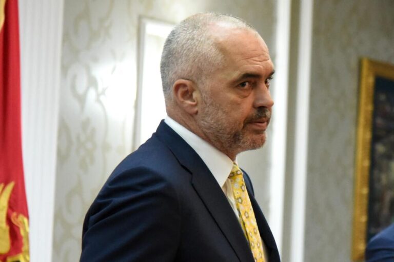 Rama i përgjigjet Presidencës