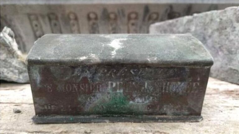 Zemra e kryebashkiakut të një qyteti belg gjendet në sënduk brenda një shatërvani