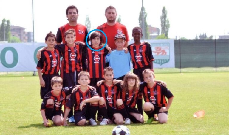 Tonali zyrtarizon transferimin te Milani me një foto, sot kryen vizitat