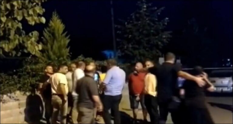 Vrasja në Bathore, përplasje mes dy palëve! Policia merr në mbrojtje familjen e autorit