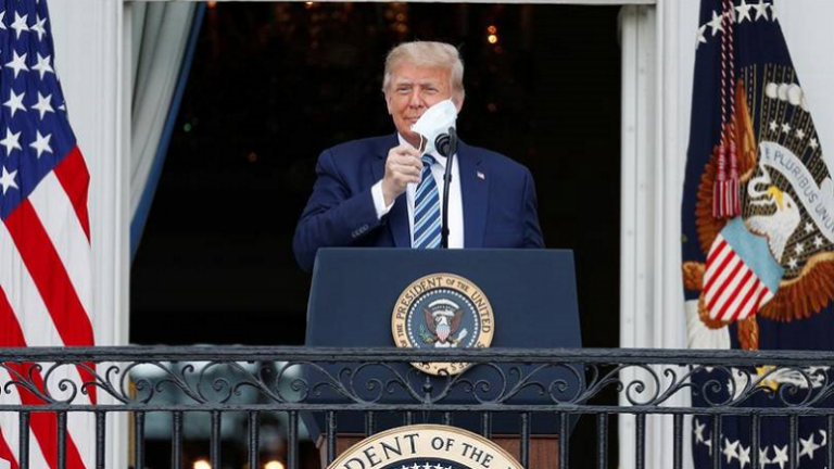 Mjeku i Trump:Presidenti nuk rrezikon të transmetojë virusin tek të tjerët