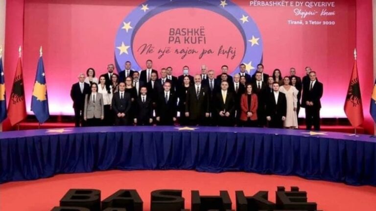 Ministri braktisi foton e përbashkët, Rama doli nga protokolli: Bëri fushatë