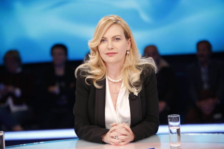 Doda i kthehet Ramës: Tregove se je i sëmurë psiqik. Shpërndave tokë, det dhe porte për 5 oligarkë