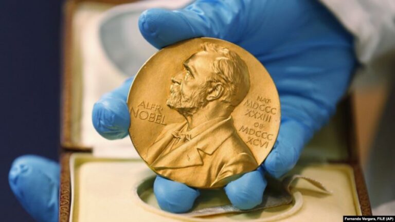 Shpallen fituesit e Nobelit për Ekonomi