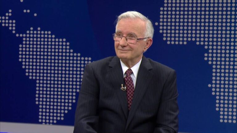 Ish-ambasadori Minarolli dy pyetje për Ramën: Dërgimi në Hagë i çështjes së “Detit” është i paqartë