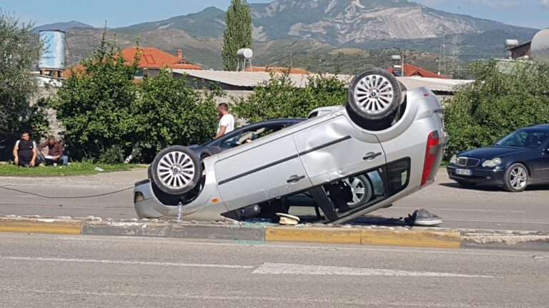 Aksident i rëndë me 5 të plagosur, dy në gjendje të rëndë