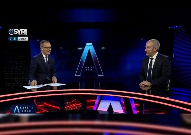 “Shqetësimi” për mediat, deputeti i PS: Të gjithë duam një botë më të mirë, kryeministri i pari