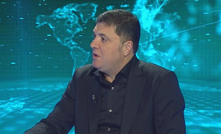 Çollaku: Politika e jashtme e Ramës katastrofë, në 30 vite vetëm kemi pritur kërkesat e Greqisë