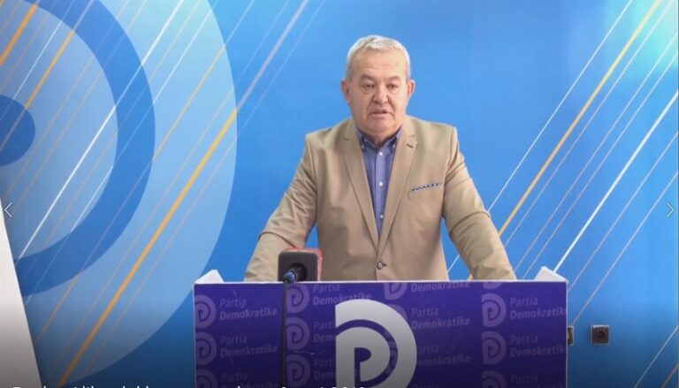 Dasho Aliko denoncon punësimet për fushatë të PS në Gjirokastër, vetëm te Tatimet 15 të punësuar