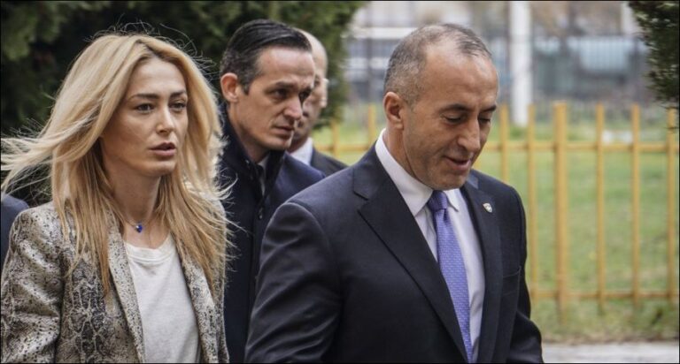 U përfol se Ramushi e rrahu dhe e bëri për spital, reagon për herë të parë Anita Haradinaj