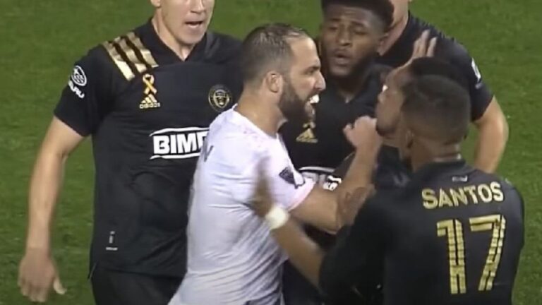 Higuain sqaron sherrin në debutim: Më provokuan, kërkoj respekt!