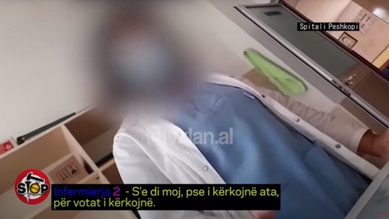Kamera e fshehtë/ Punonjësve të Administratës u marrin kartat e identitetit për zgjedhjet