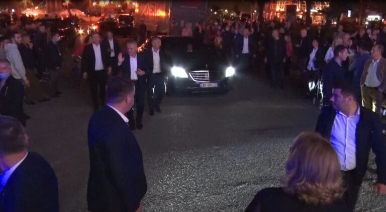 “Luleborë” mes pandemisë, Ademi jep lajmin e mirë, Enkel Demi me mesazh për qeverinë