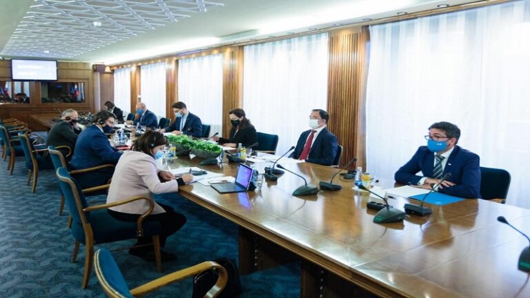 Kryenegociatori i Shqipërisë vizitë dy ditore në Slloveni