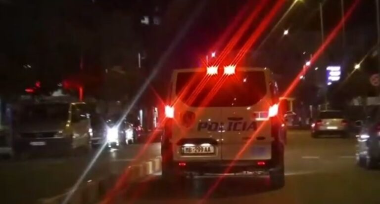 Tronditet Dibra, të shtënat me armë zjarri prishin qetësinë e Krishtlindjeve, plagoset një person