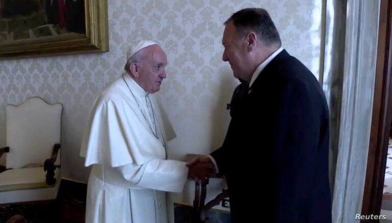 Papa Francesku nuk pranon takim me Pompeon, Vatikani: Nuk takon politikanë gjatë një fushate zgjedhore