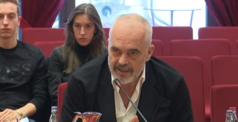 Rama dështimin ja lë Europës, ajo e ka fajin që vendi ngel për Integrimin