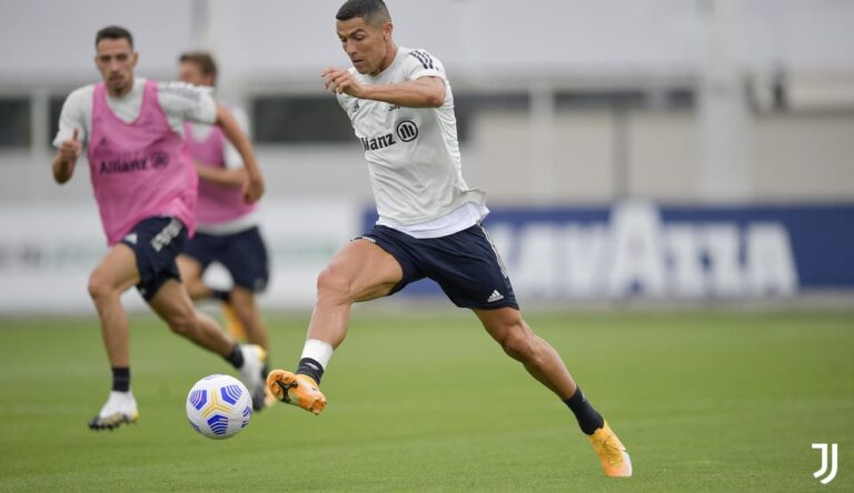 Ronaldo mund të ribashkohet në stërvitje me Juventusin edhe pse është pozitiv me koronavirus