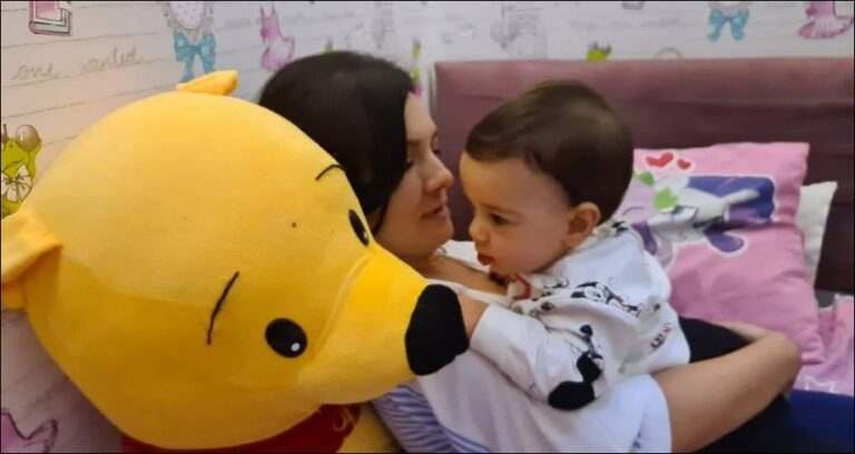 Spiropali ndan momentet me të birin: 9 muaj në bark, 9 muaj në dritë