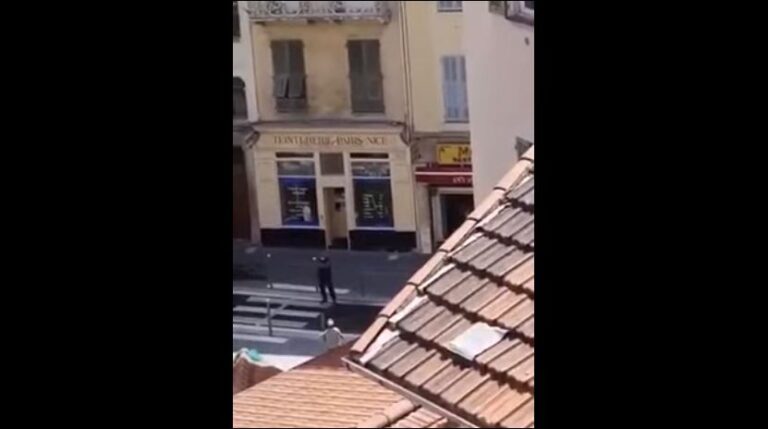 Momenti i arrestimit, terroristi tunizian që vrau 3 persona mbërriti në Francë nga Lampeduza