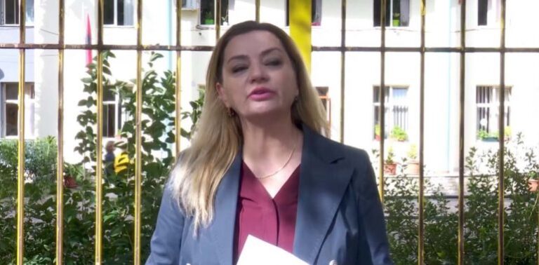 PD: Shkolla ‘’Emin Duraku’’ vatër e rrezikshme e COVID-19, 8 mësues të infektuar dhe 20 të karantinuar. Asnjë masë nga qeveria