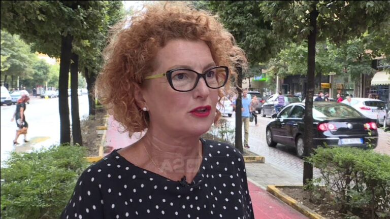 Pacientët me Covid dhe problemet mendore, psikiatrja tregon shkaqet