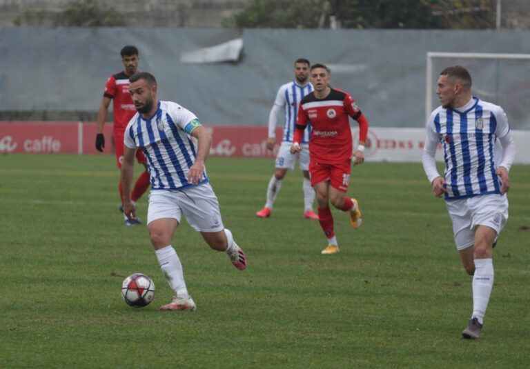 Tirana e Dedes s’fiton as ndaj Kastriotit, Laçi mund me 6 gola Apoloninë