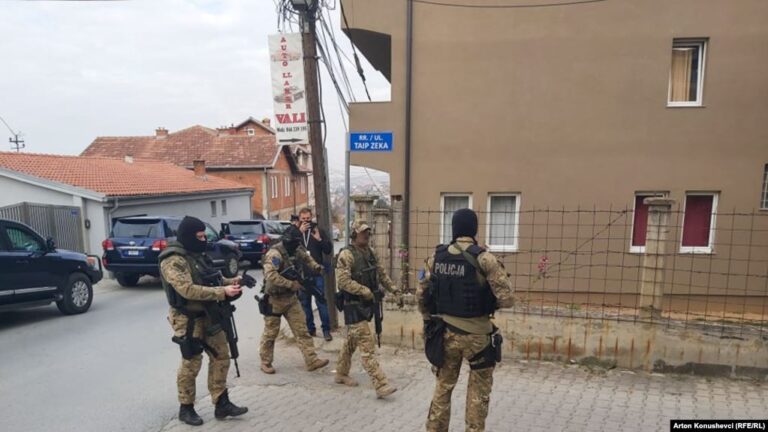 Arrestohet Jakup Krasniqi, pritet të transferohet sot në Hagë