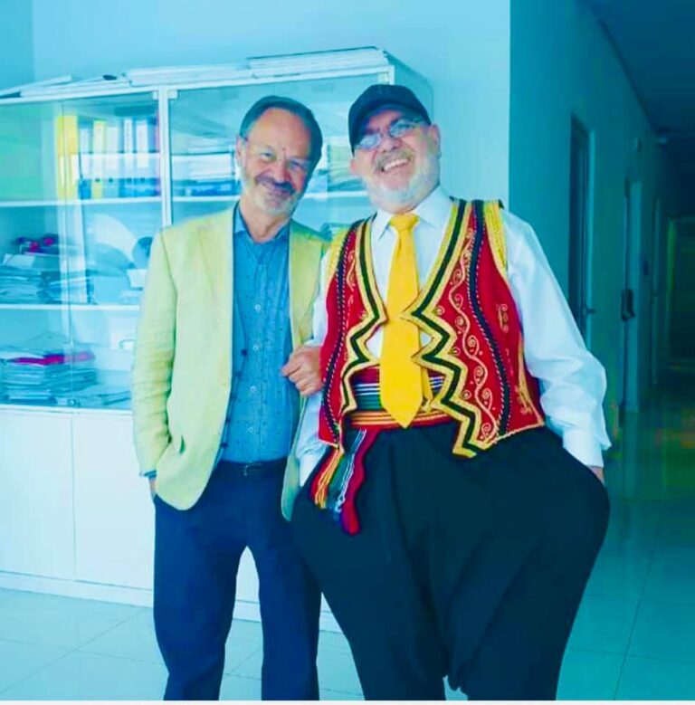 Mitro Çela për Koço Devolen: Kur vdes aktori i humorit, bota qan