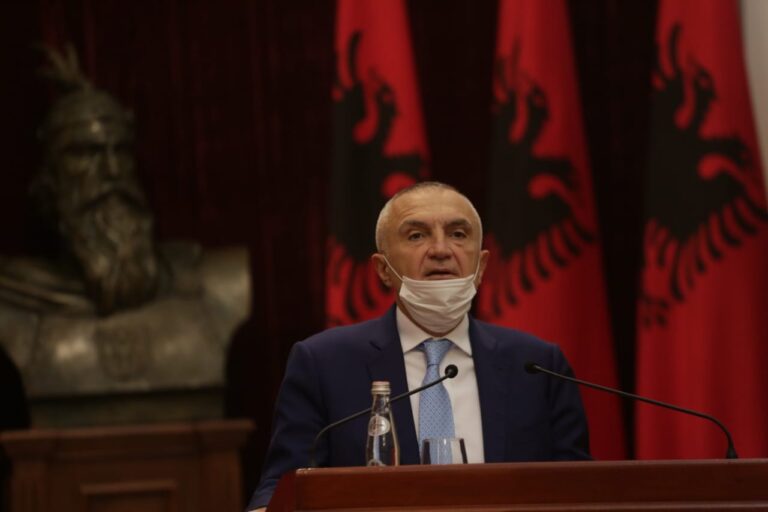 Dita Ndërkombëtare e Personave me Aftësi të Kufizuara/ Presidenti Meta-qeverisë: Përcaktoni trajtimin në raste emergjence apo fatkeqësie