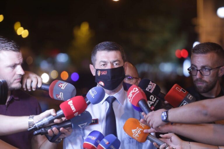 Protesta/Kreu i policisë së Tiranës, Rebani Jaupaj zbret në terren