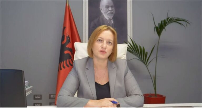 Anila Denaj shërohet nga Covid-19 dhe flet si opozitare: Duhet të kemi besim tek mjekët e familjes