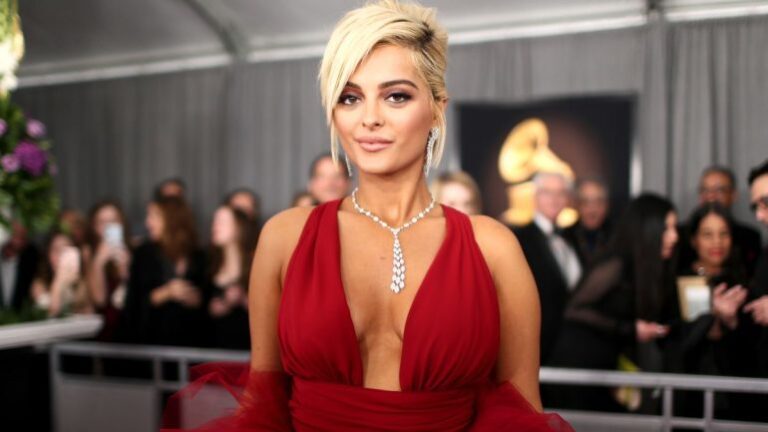 Bebe Rexha shijon pushimet me të dashurin e saj në Meksikë, këngëtarja habit me linja trupore të bëshme